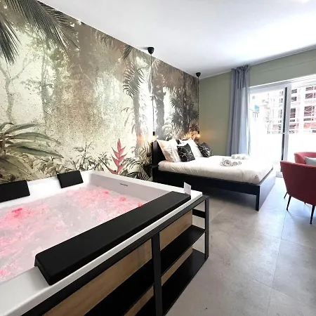 Heliconia Apartment Bari